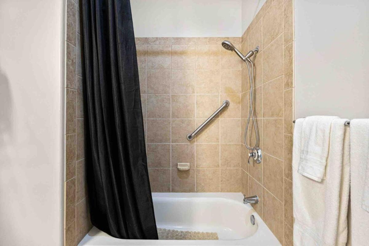 La Quinta Gem 1 Bedroom Pool Hot Tub Sleeps 4 Luaran gambar