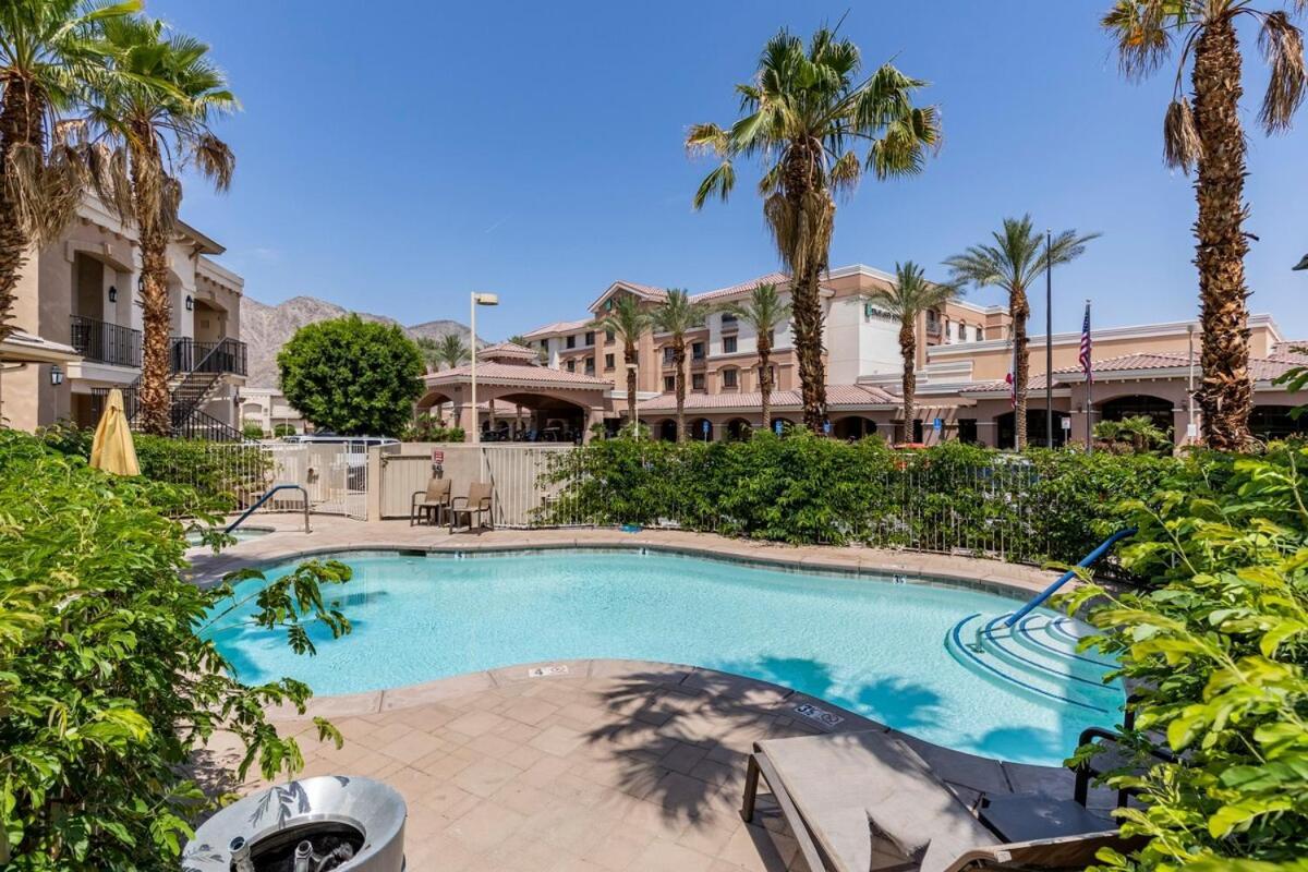 La Quinta Gem 1 Bedroom Pool Hot Tub Sleeps 4 Luaran gambar